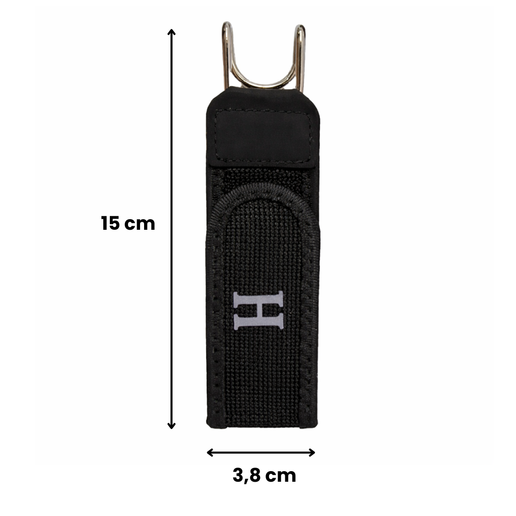 Maatbeeld van de riem: 15 centimeter hoog en 3,8 centimeter breed