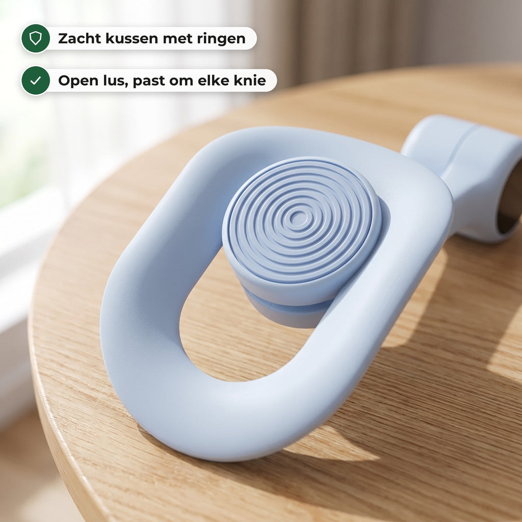 Close-up van het zachte kussen met ringen in de open lus van de trainer, op een eikenhouten tafel