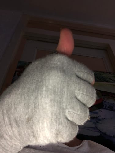 Foto van een klant bij deze compressiehandschoenen